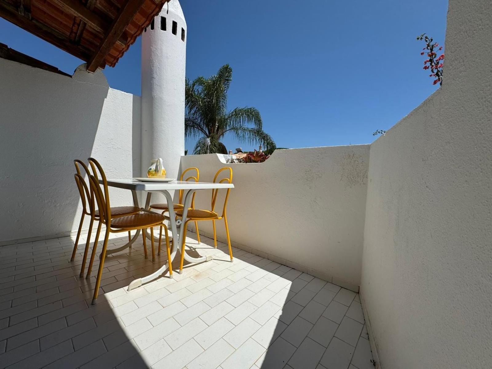 Casa Das Flores Albufeira Luaran gambar