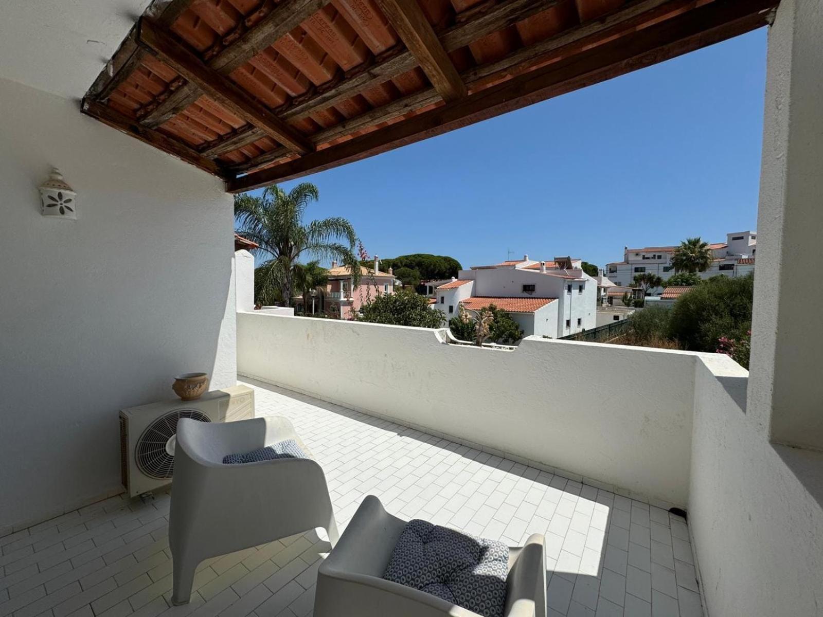 Casa Das Flores Albufeira Luaran gambar